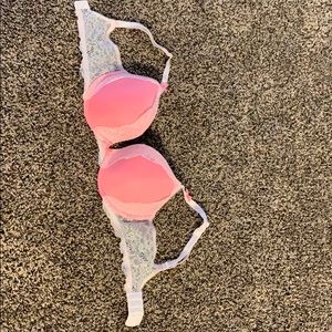 Victoria’s Secret Push-up Bra